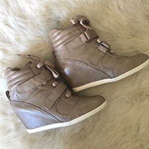 Mia girl wedge Sneakers